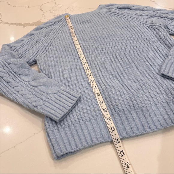 Rachel Zoe Soft Blue Cable Knit Sweater Size M - Picture 6 of 7